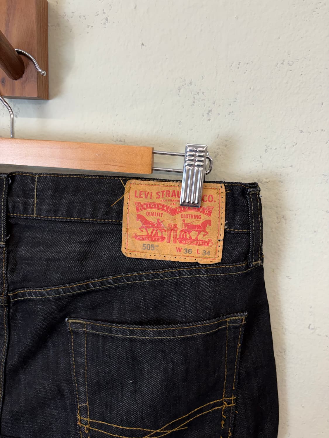 리바이스 빈티지 리메이크 흑청 데님 팬츠 상품이미지7