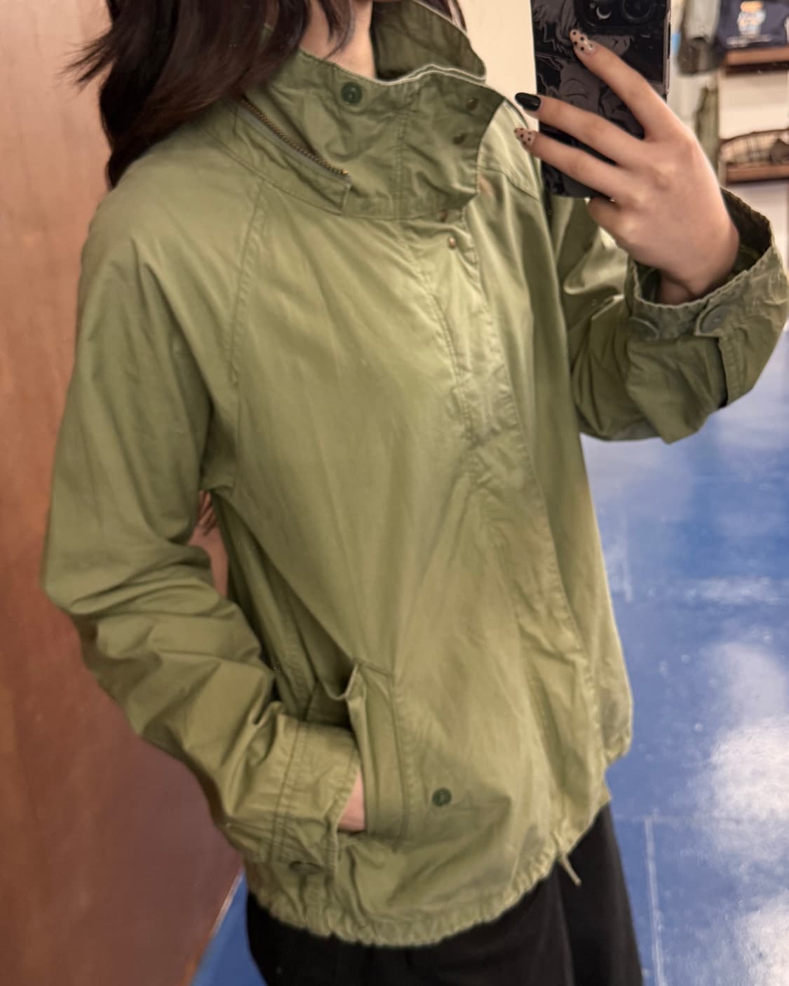 BnY 뷰티 앤 유쓰 카키 자켓 상품이미지2