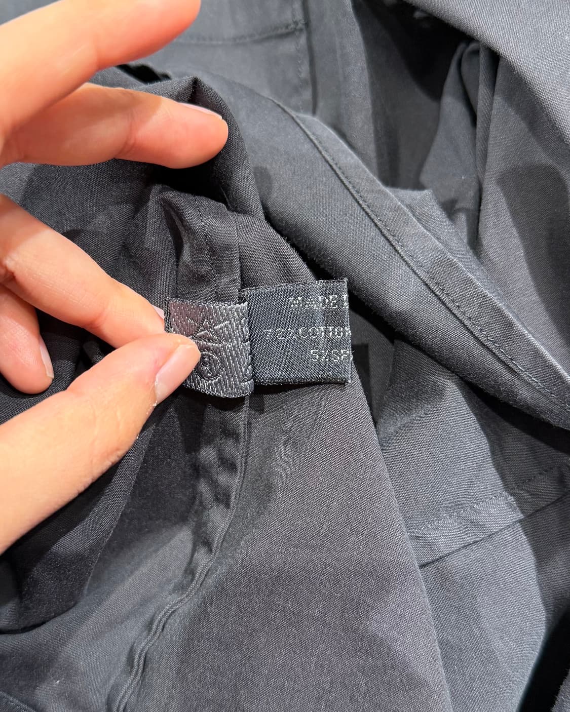 프라다 블랙 클래식 셔츠 상품이미지9