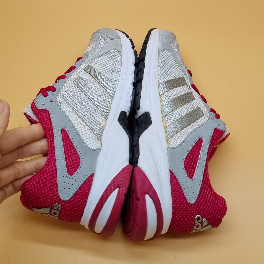 아디다스 운동화 245 상품이미지5