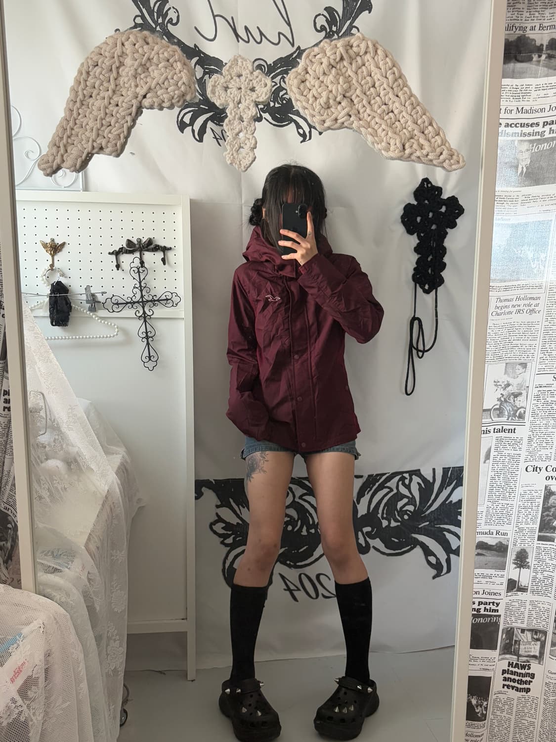 • Hollister Burgundy Windbreaker 상품이미지5