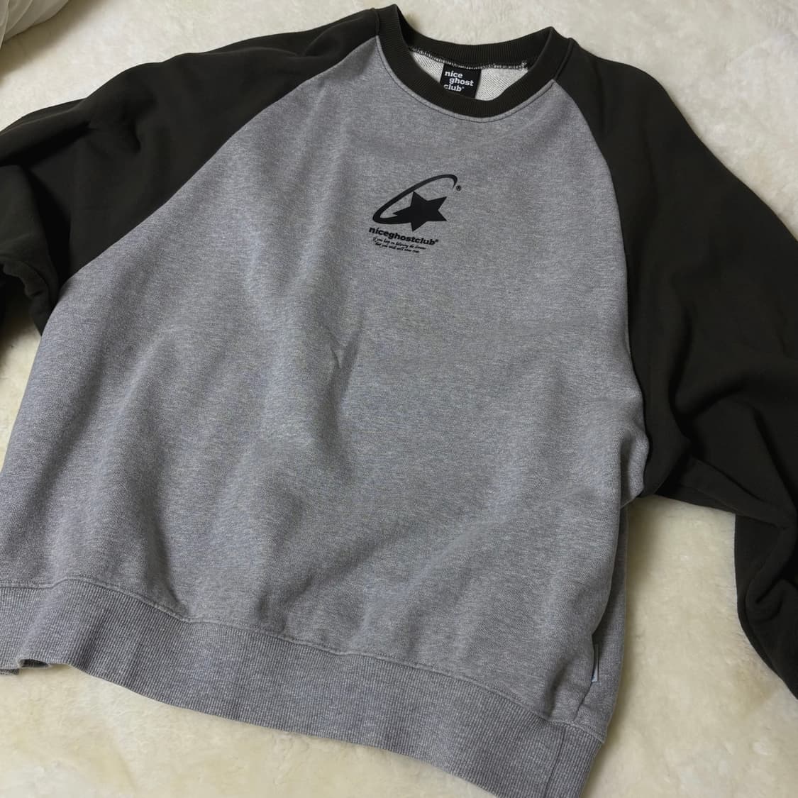 나이스고스트클럽 슈팅 스타 로고 스웻셔츠 그레이 상품이미지2