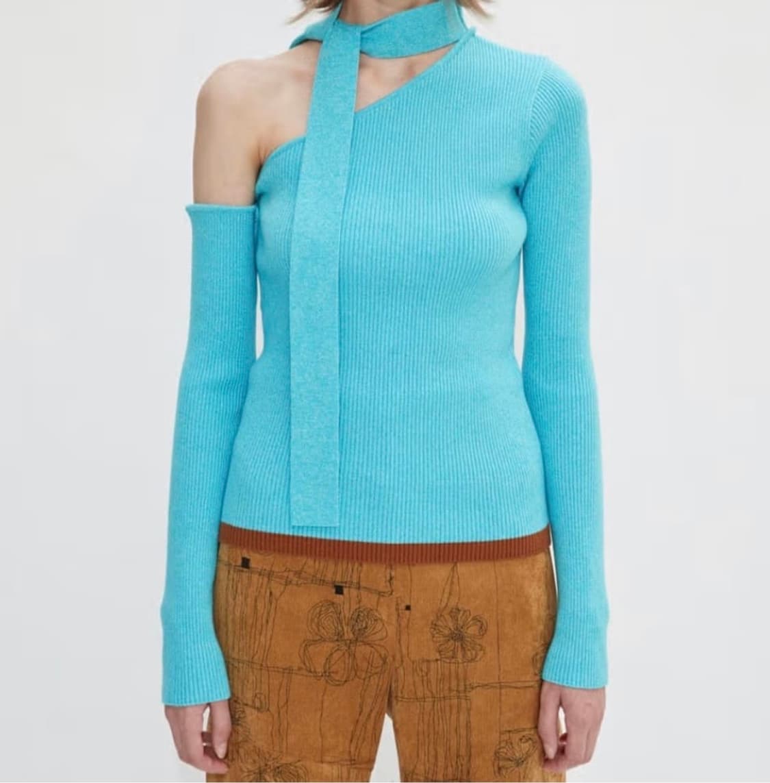 앤더슨벨 CONNY SCARF NECK TIGHT KNIT TOP 상품이미지1