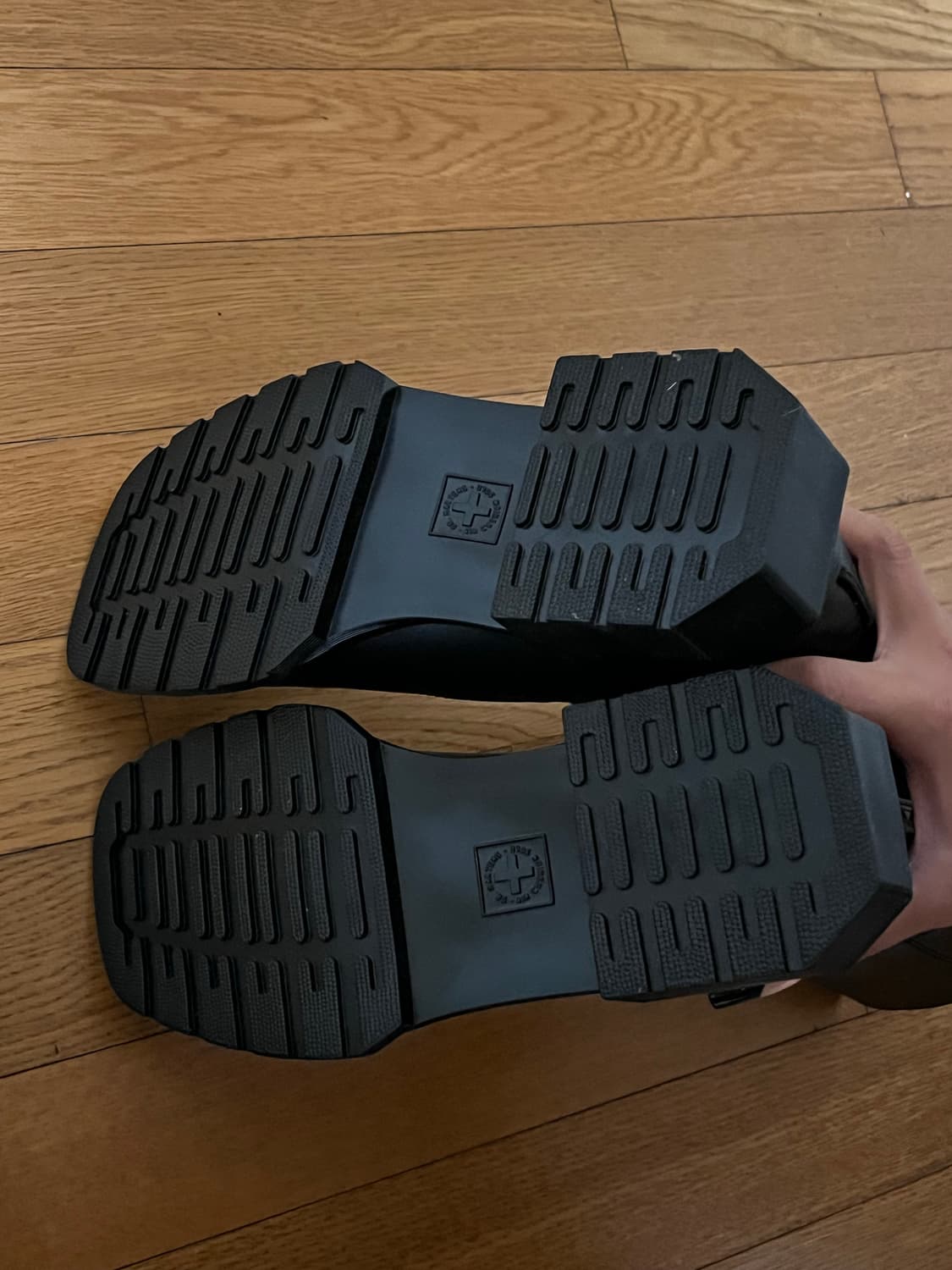 닥터마틴 메이볼 하이 부츠 블랙 250 (uk6) 상품이미지7