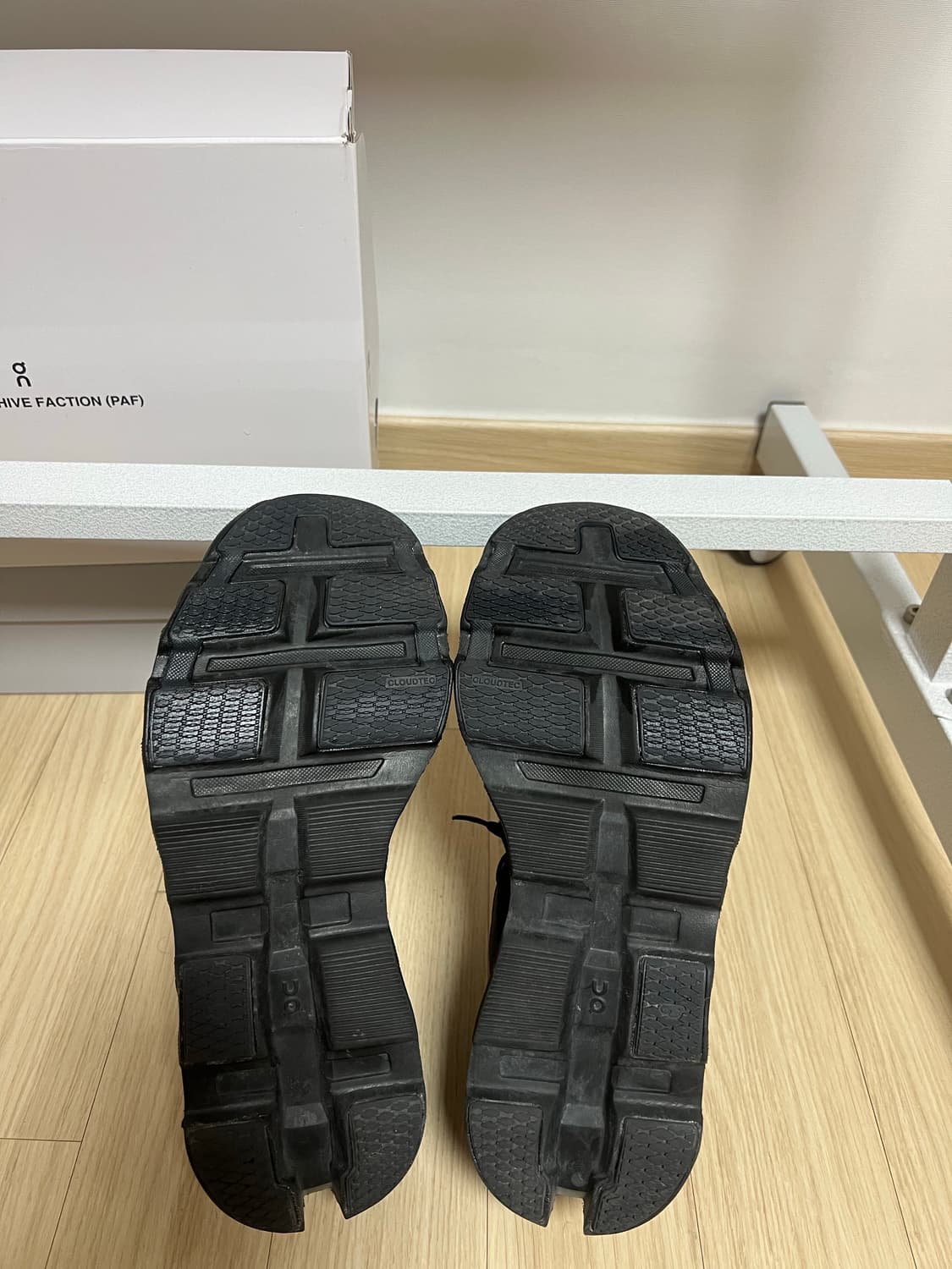 온러닝 파프 클라우드몬스터2 블랙 마그넷 280 상품이미지5