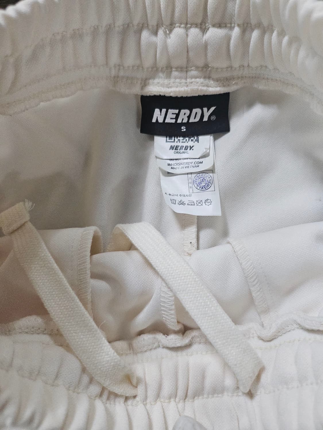 널디 NERDY 라인 트랙 팬츠 아이보리  S  남여가능 상품이미지3