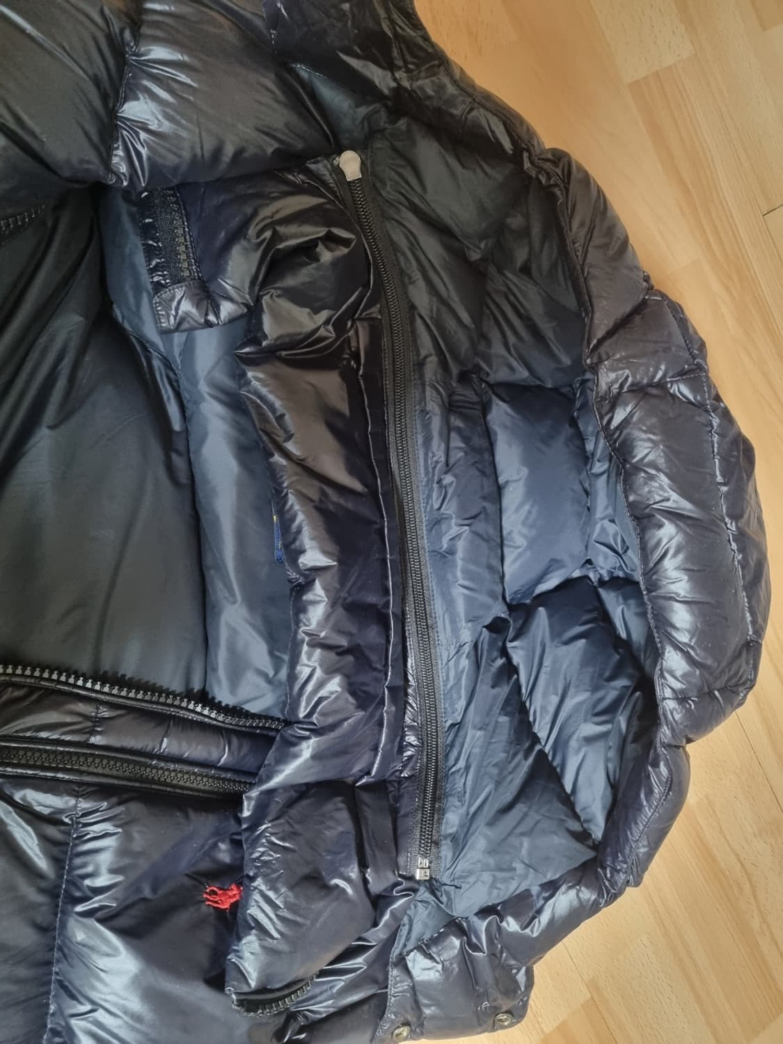 폴로 유광패딩 상품이미지4