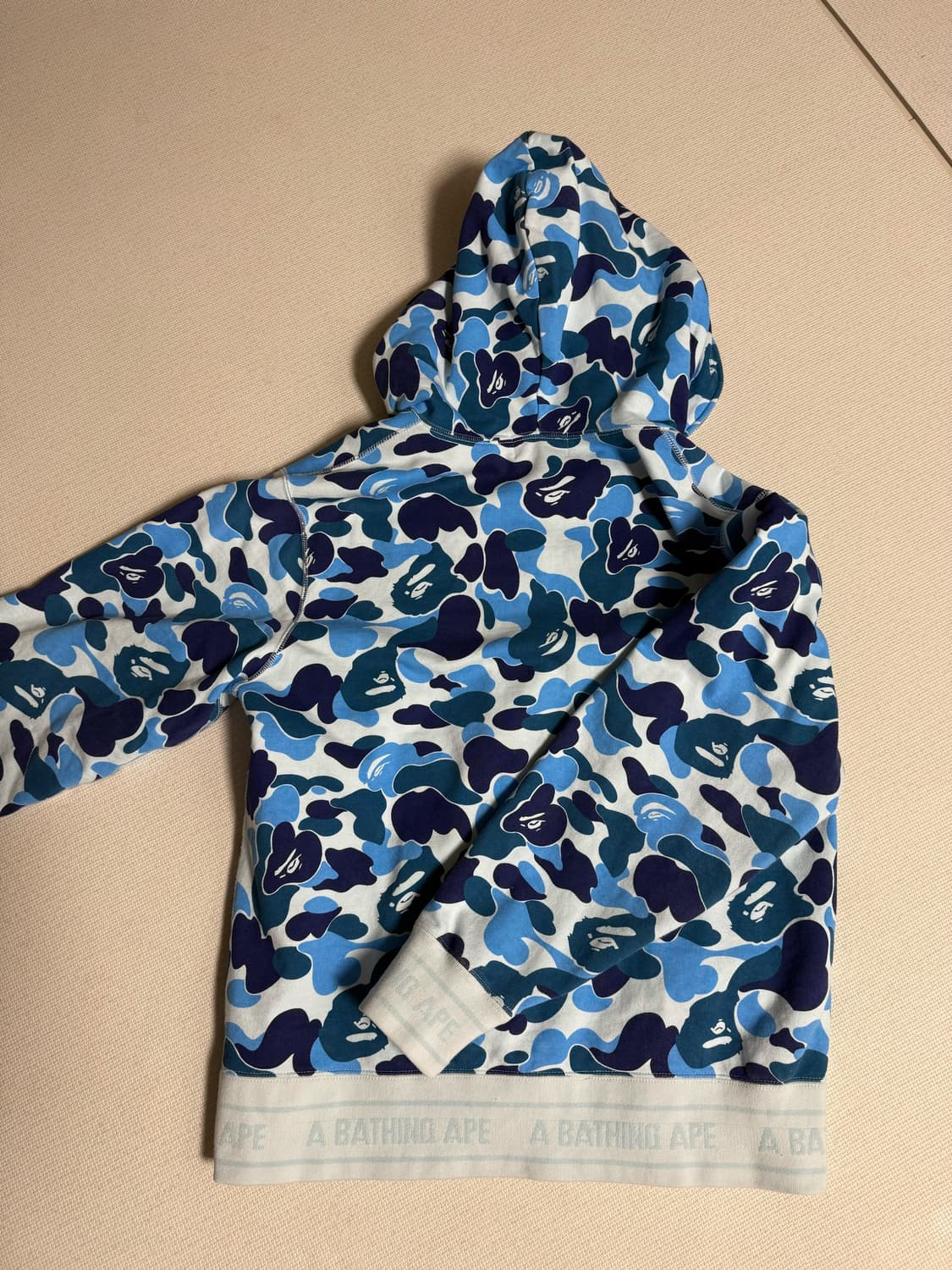 베이프 ABC 카모 로고 립 풀 집 후드 블루 상품이미지6