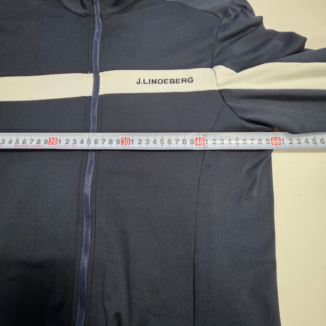 0749 J.LINDEBERG 제이린드버그 남성 S 라인 배색 골프 집업 상품이미지3