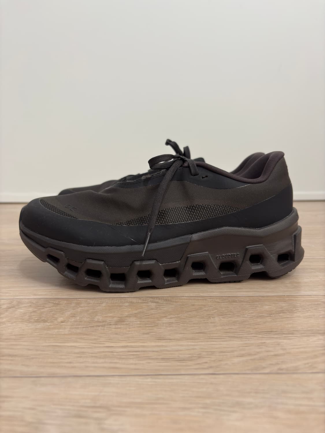 온 러닝 X 파프 / 클라우드몬스터 2 쏜 브라운 / 255 상품이미지2