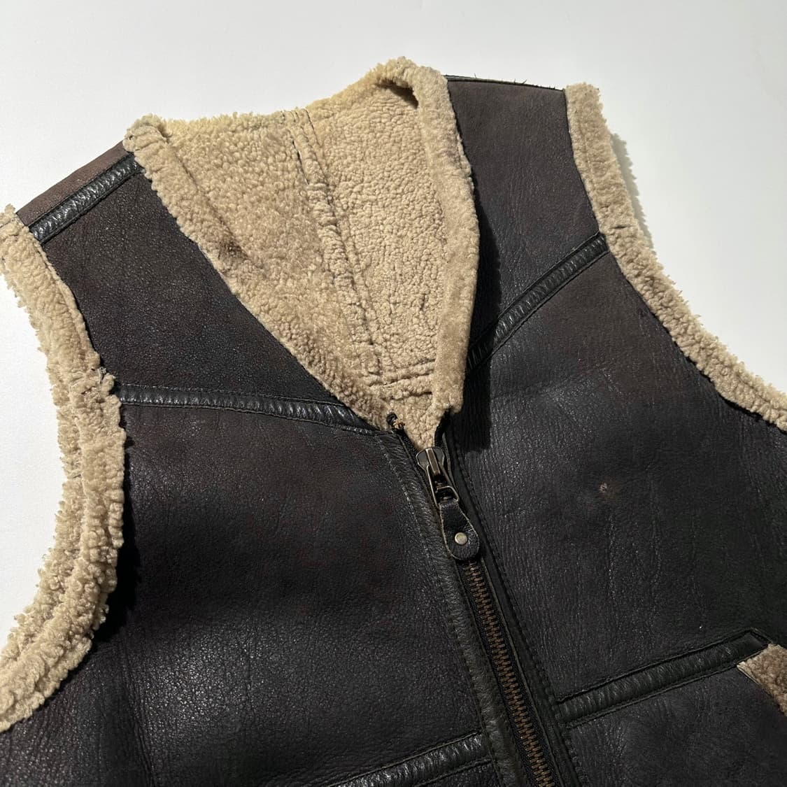 (매장판) 쉐비뇽 램스킨 시어링 C-3 플라잉 무스탕 베스트 상품이미지3