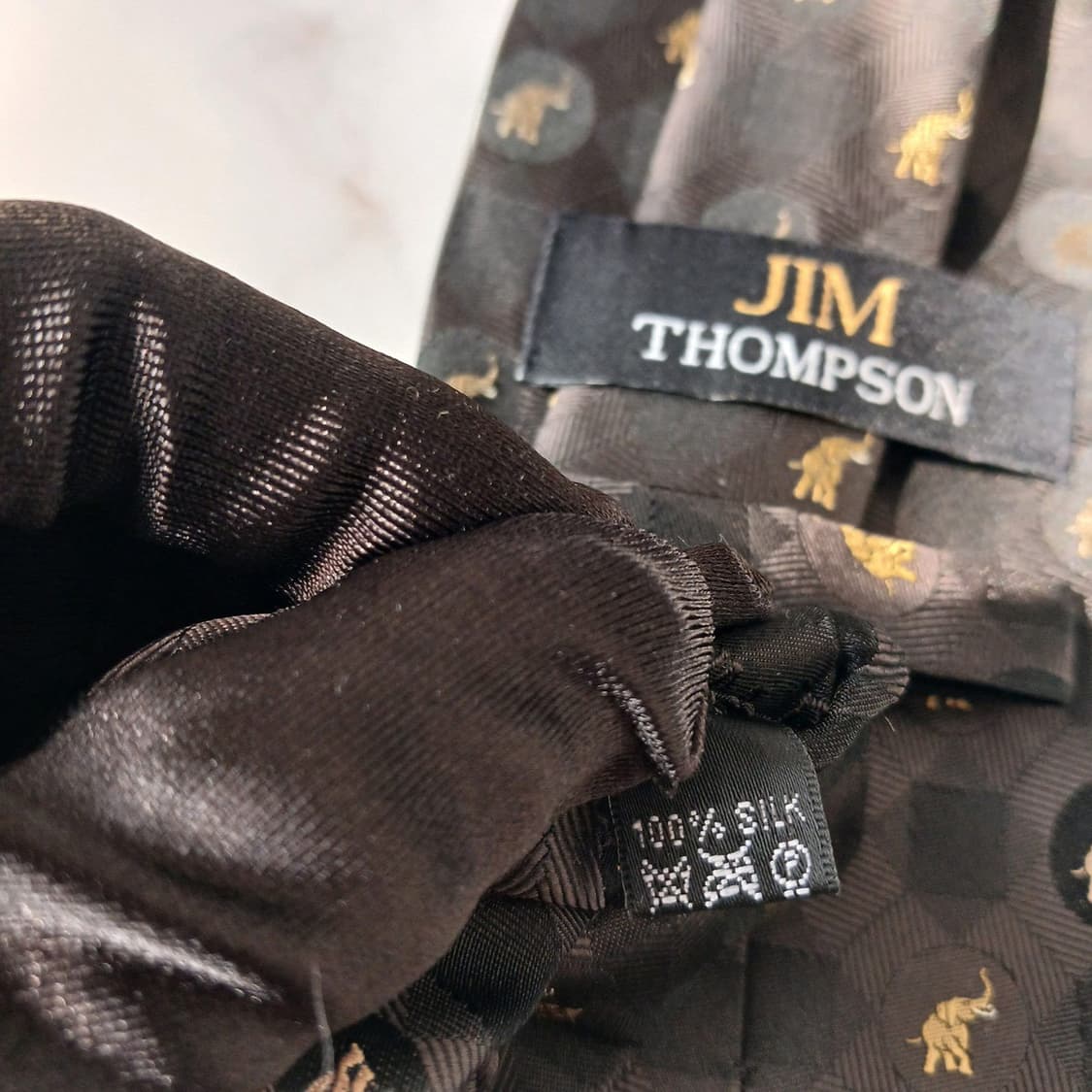 짐톰슨 코끼리 자수 패턴 넥타이 9.5cm A+~A등급 E848
 상품이미지9