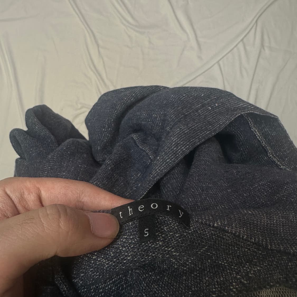 띠어리 네이비 니트후드집업 S 상품이미지3