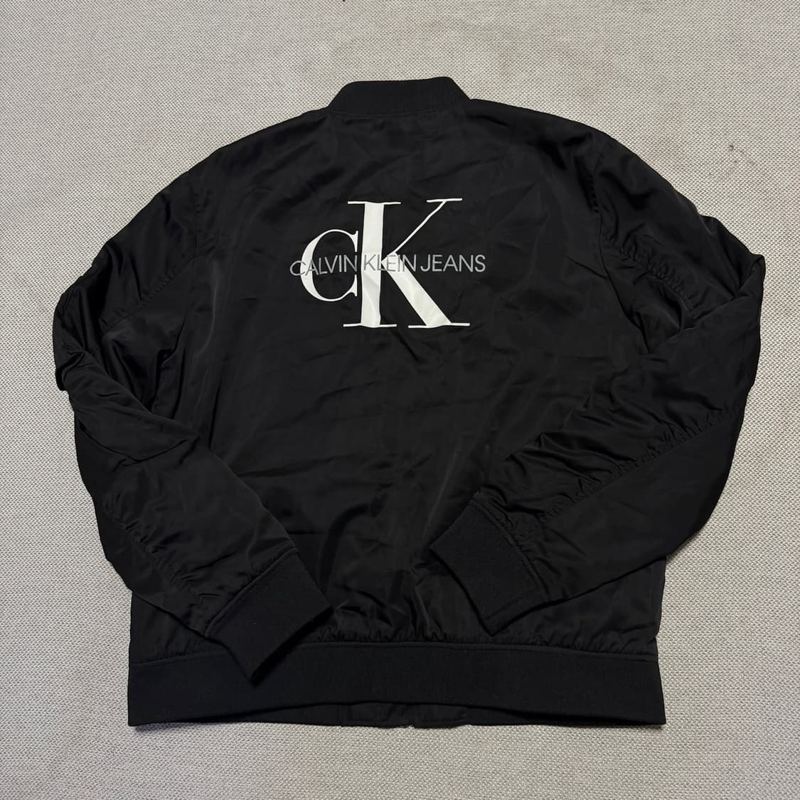 캘빈클라인 진 빅로고 봄버 자켓 상품이미지6