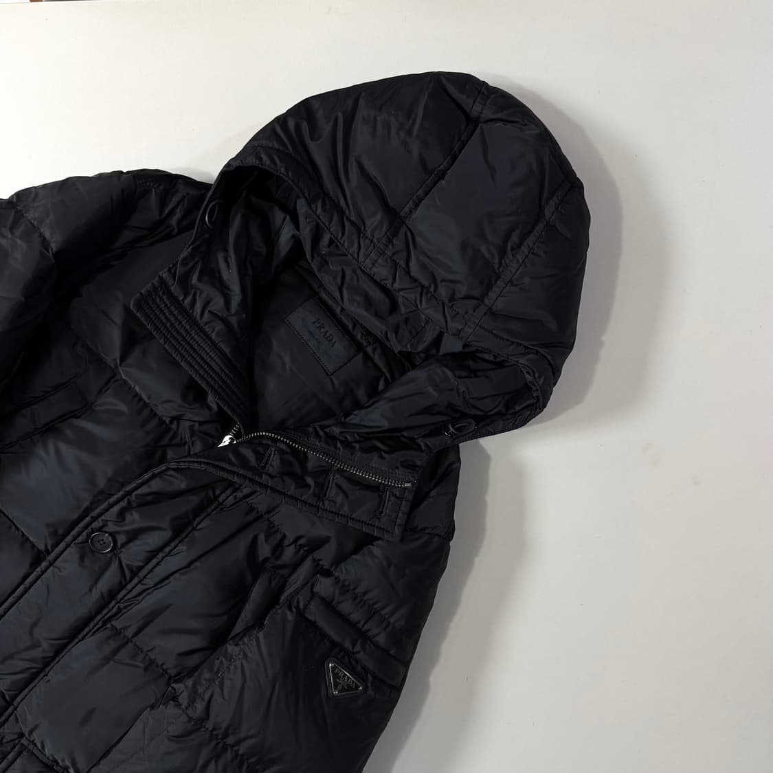 [M/당일출고]프라다 삼각로고 롱패딩 상품이미지1