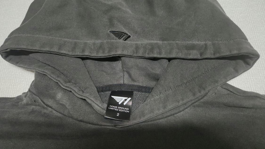 T1 300장 한정판 후드티(XL) 상품이미지4