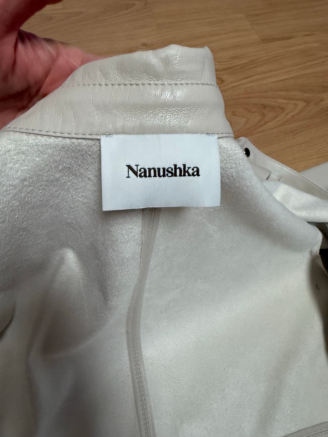 나누쉬카 nanushka 비건 레더 셔츠 m 상품이미지4