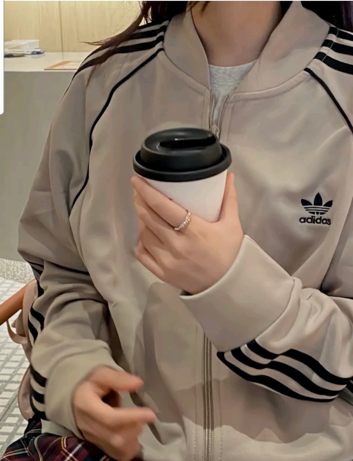 아디다스 아디컬러 클래식 sst 베이지 저지 파이어버드 투웨이 상품이미지1