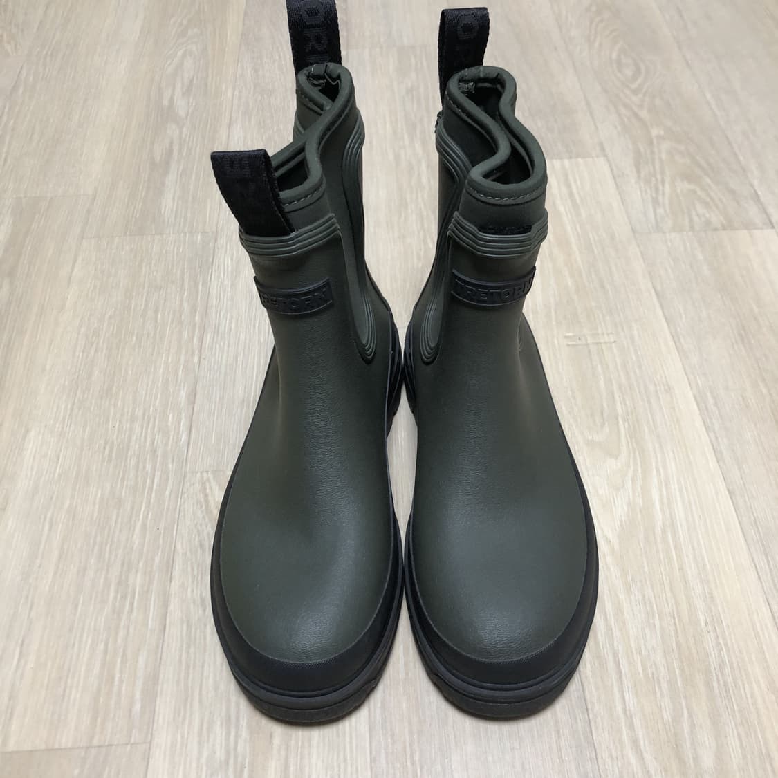 (245) 트레통 X 자라 Tretorn 룰레오 러버 레인 부츠 카키 상품이미지9
