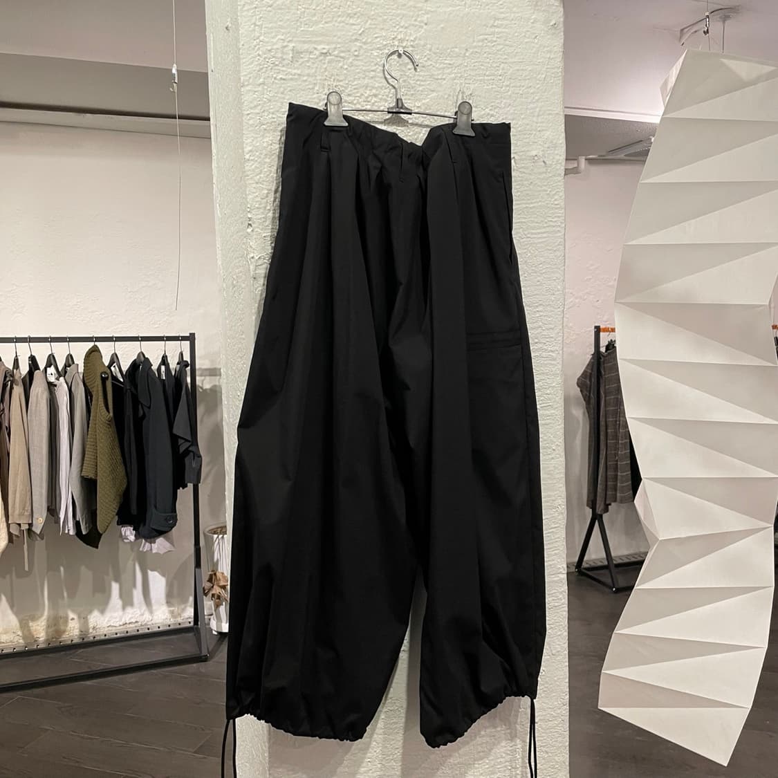 요지야마모토 오버사이즈 벌룬팬츠 상품이미지3