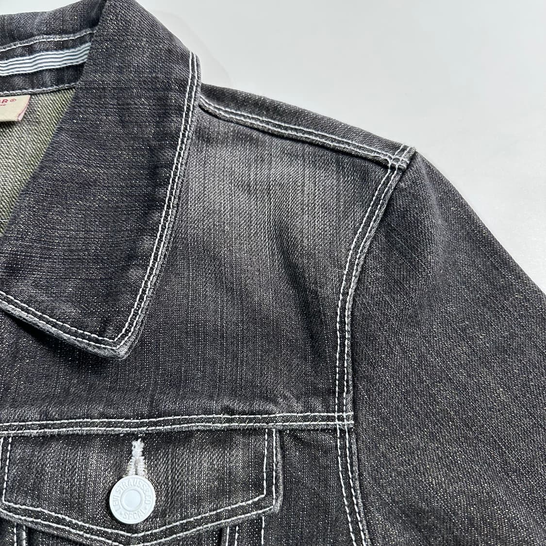 리바이스 우먼스 흑청 데님 자켓   상품이미지3