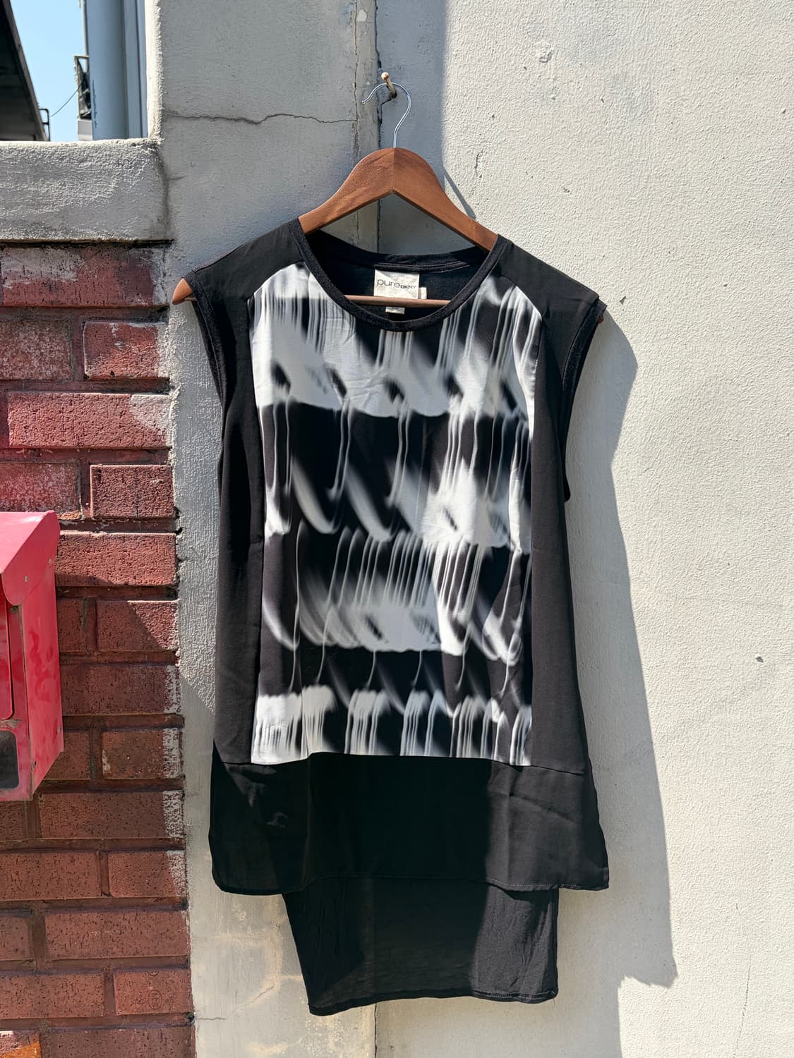 DKNY Pure 시어 슬리브리스 탑 상품이미지1