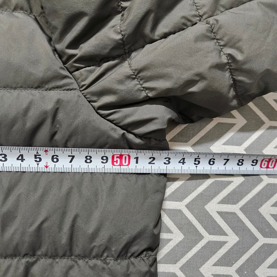 유니클로 U 경량패딩 올리브 M 상품이미지8