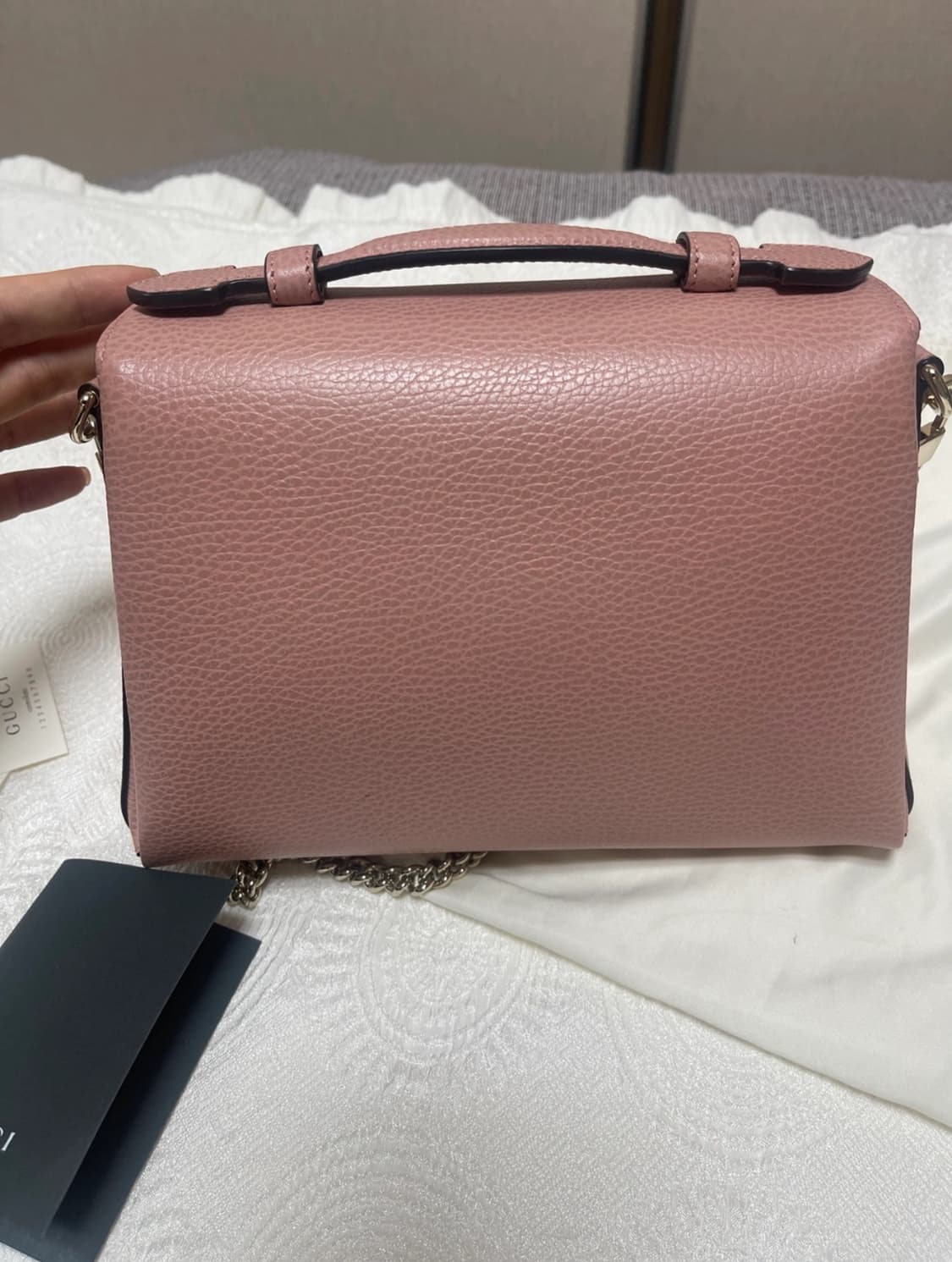 구찌 인터로킹 G 스몰 숄더백 상품이미지3