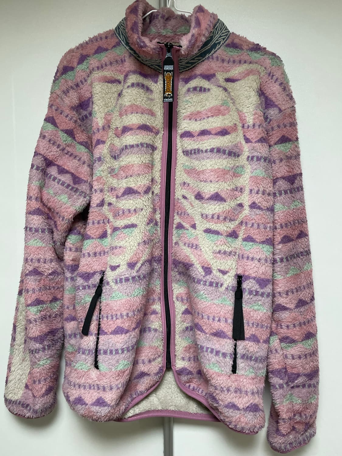 캐피탈 애슐랜드 스트라이프 앤 본 플리스 집 블루종 핑크 상품이미지1