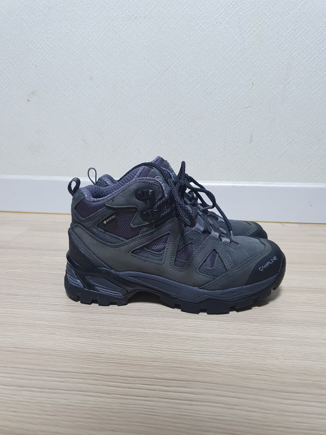 캠프라인 산티아고 등산화 235 상품이미지1