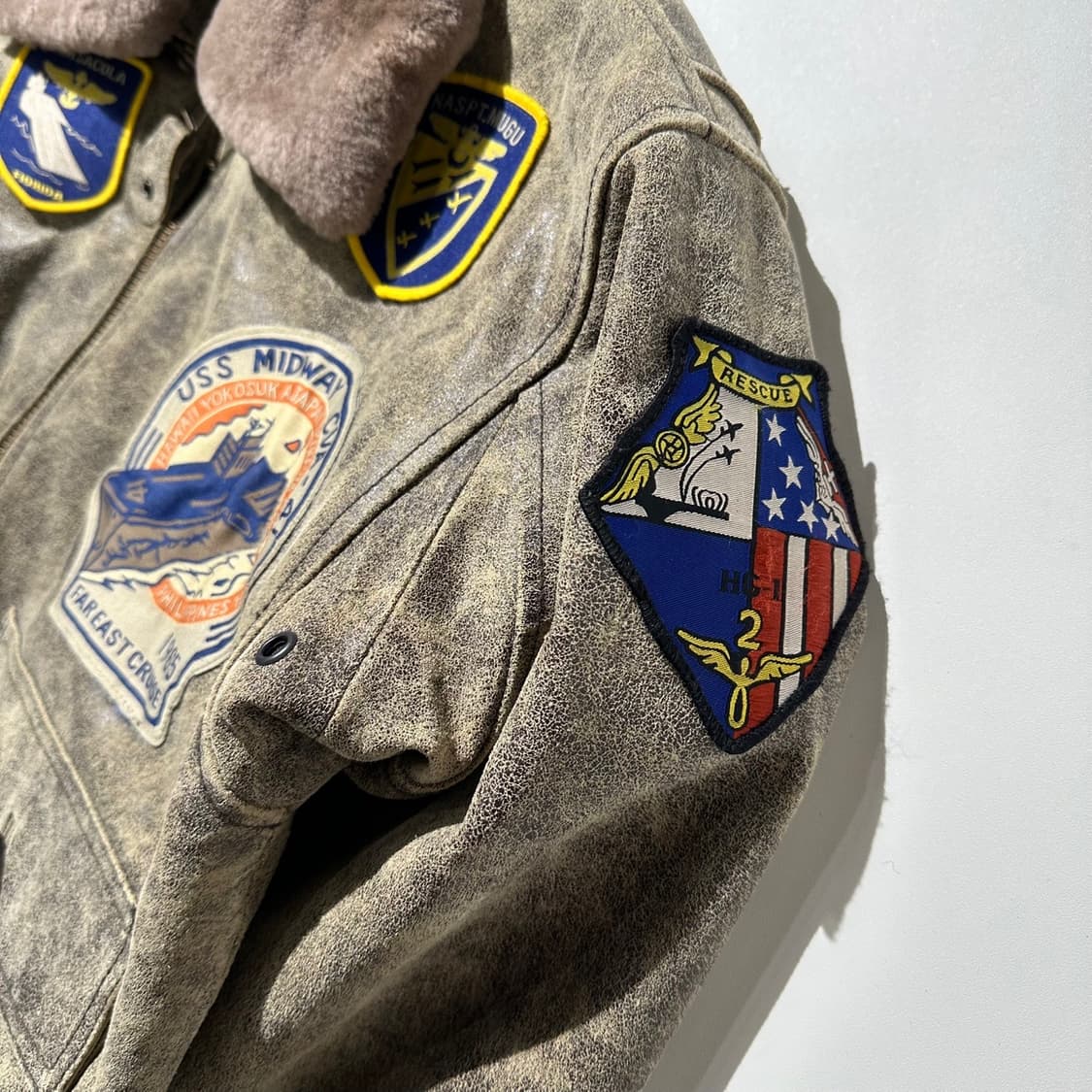 쇼트 G-1 레더 플라이트 봄버 자켓 상품이미지6