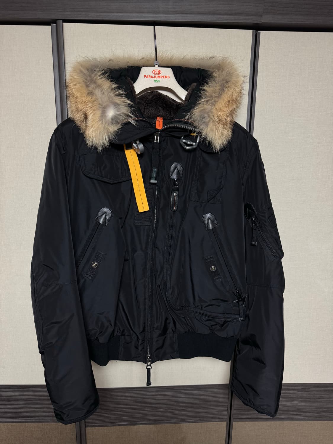 [새상품급] 20FW 파라점퍼스 고비 마스터피스 블랙 M 상품이미지1