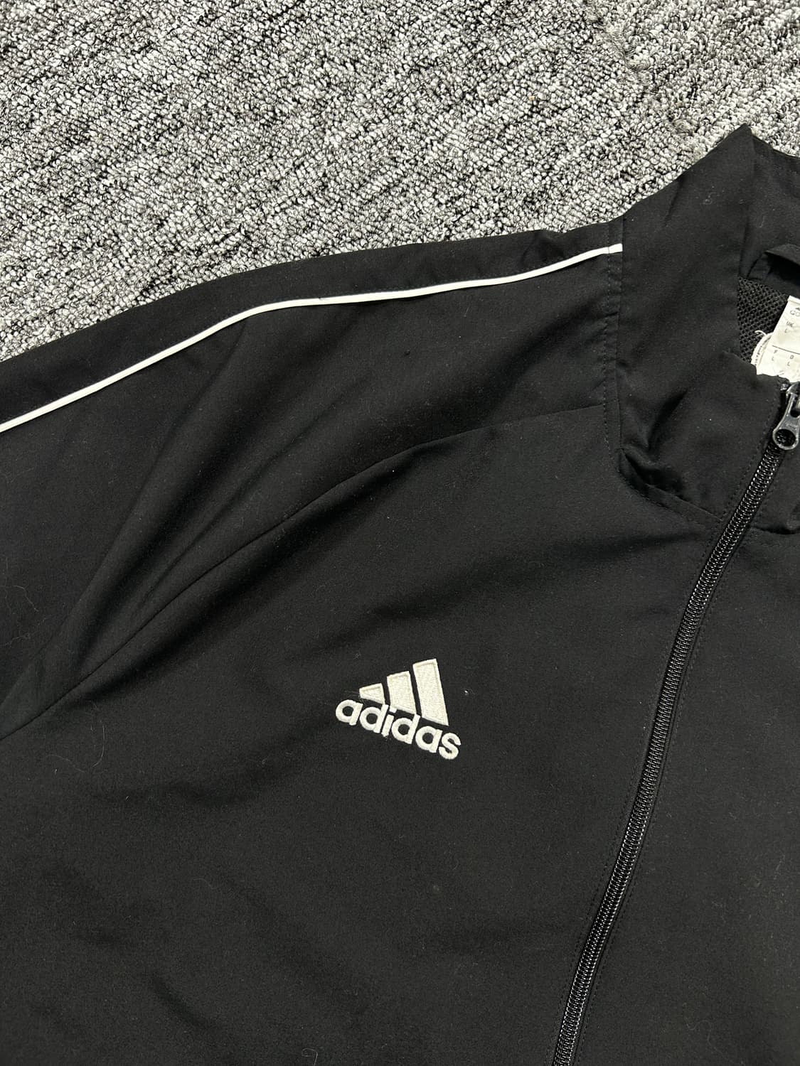 아디다스 블랙 화이트 파이핑 바람막이 L 상품이미지6
