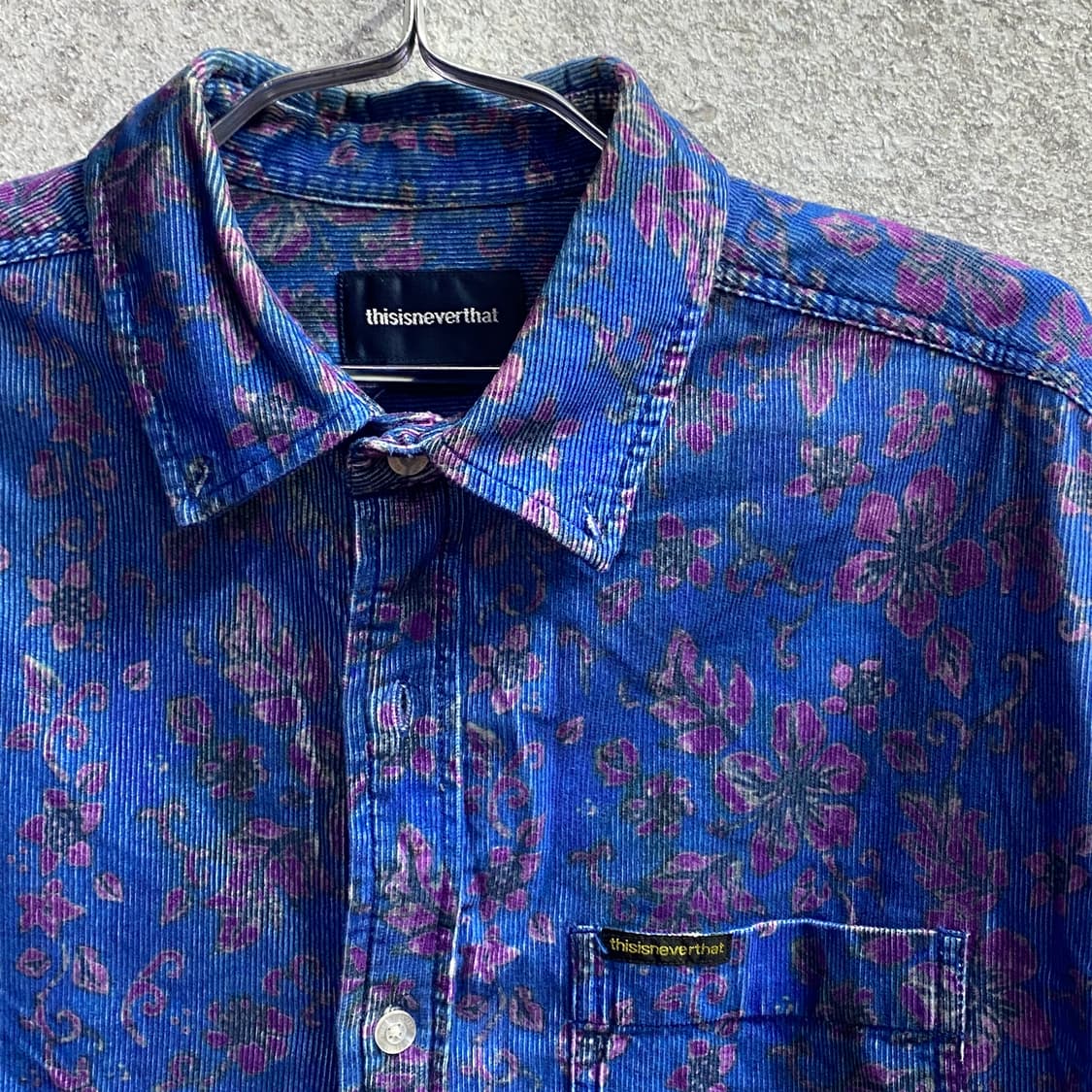 디스이즈네버댓 스몰로고 플로럴 코듀로이 셔츠 B3460  상품이미지3