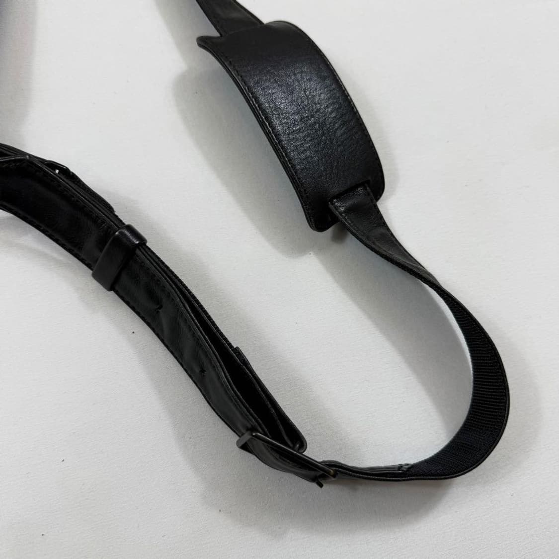 이세이미야케 아카이브 아임 프로덕드 소가죽 숄더백 상품이미지4