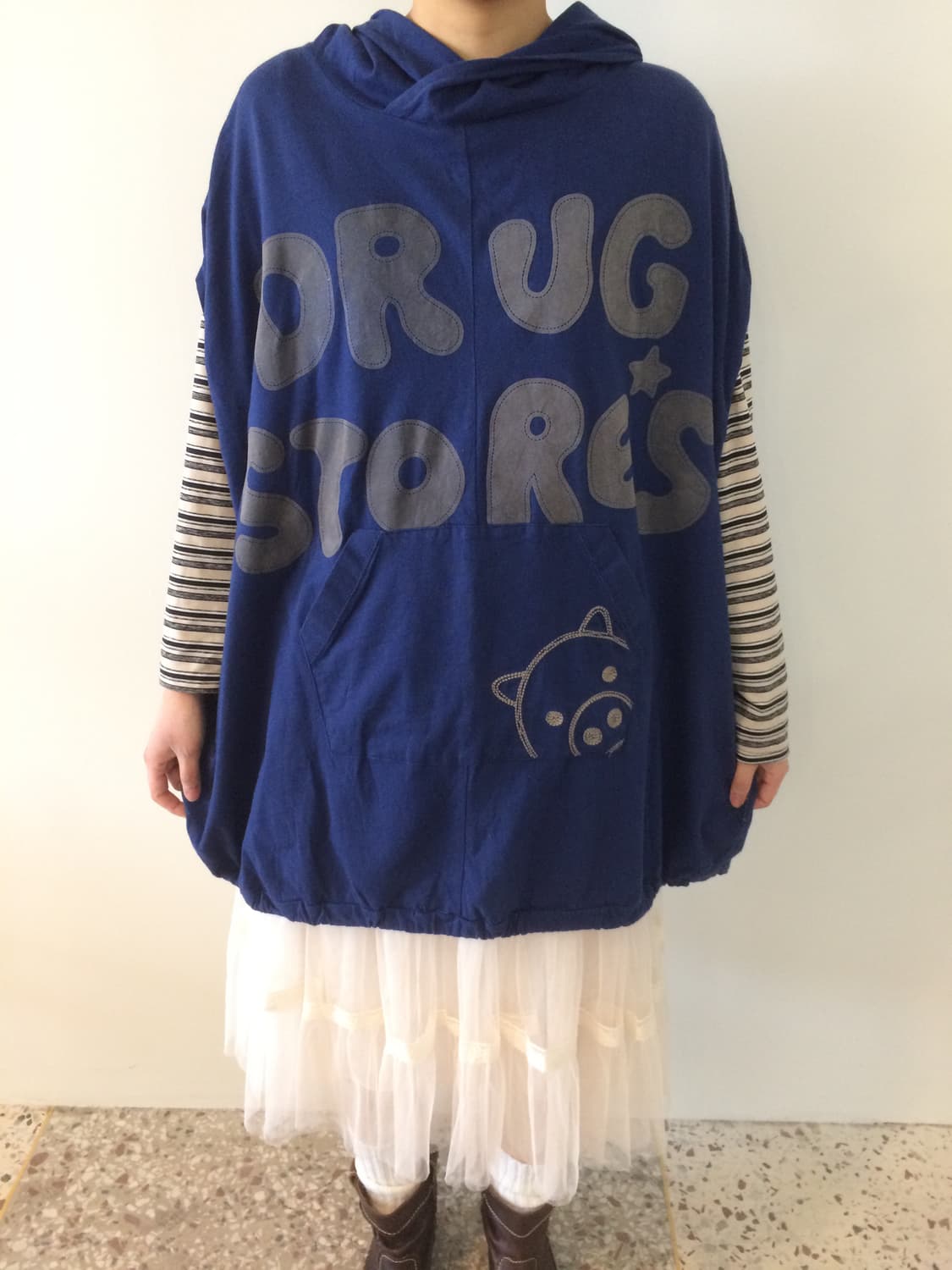 드럭스토어 후드티 상품이미지2