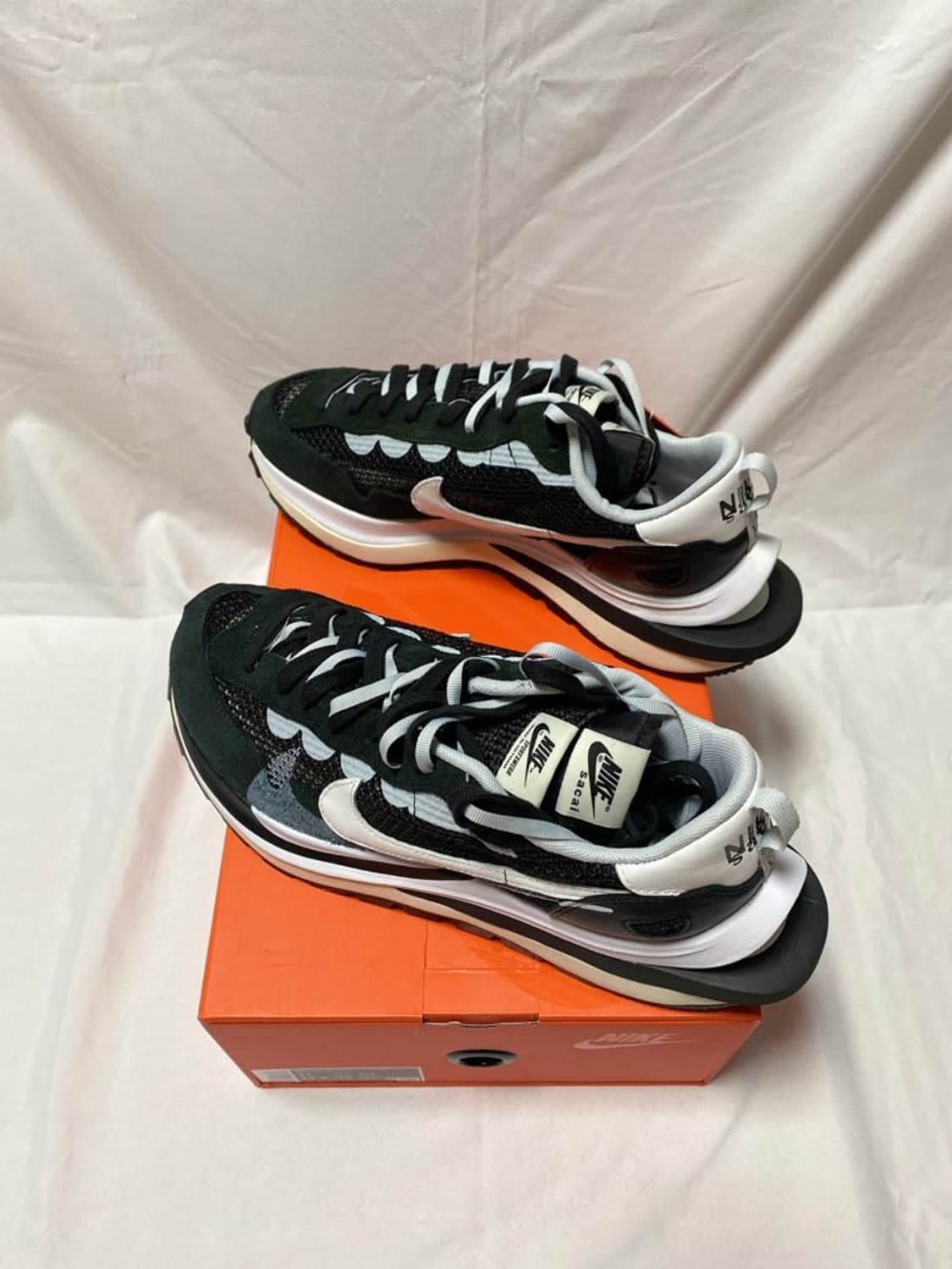 나이키 사카이 베이퍼와플 검흰(나이키코리아탭,새상품,290사이즈) 상품이미지4