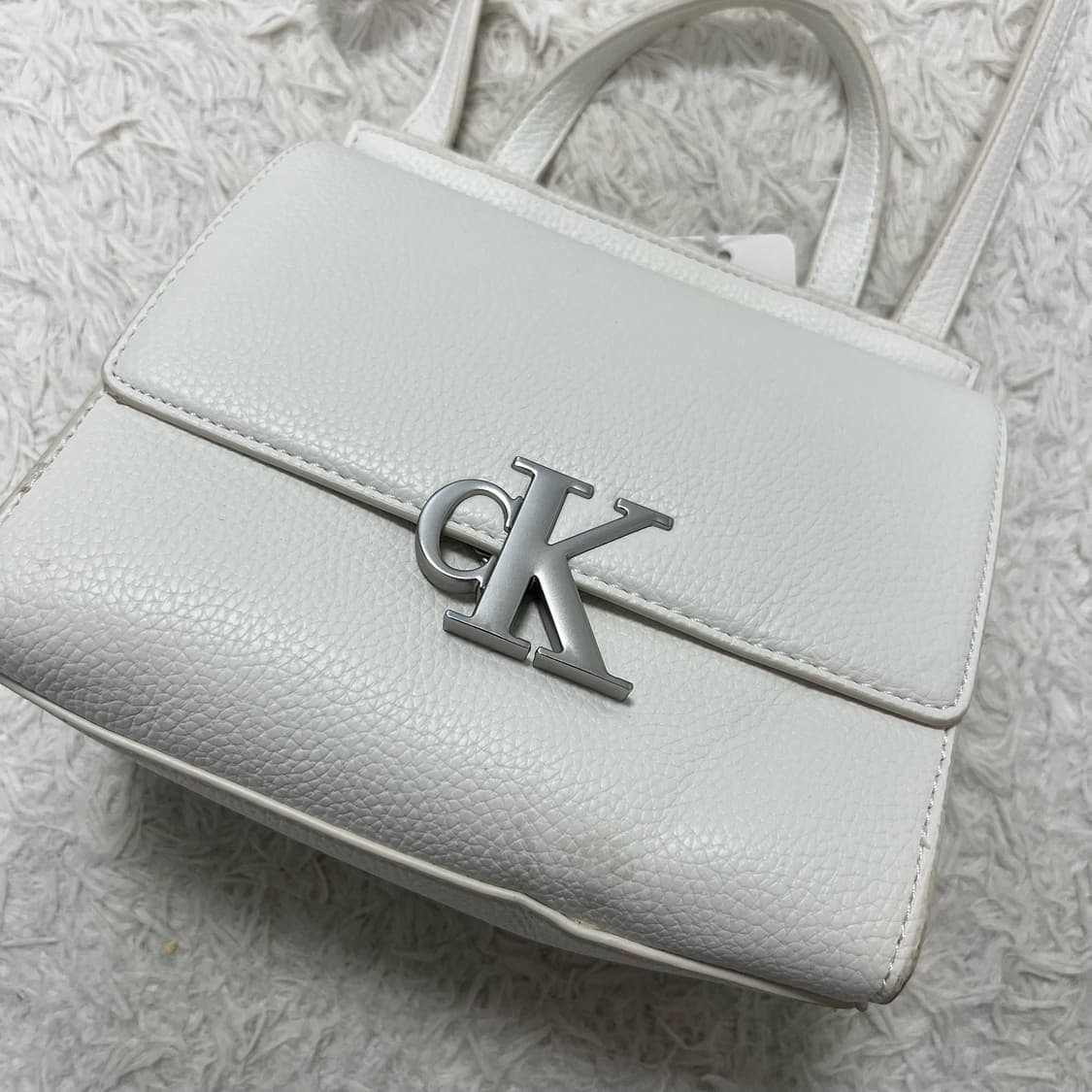 Calvin Klein crossbody bag 상품이미지6
