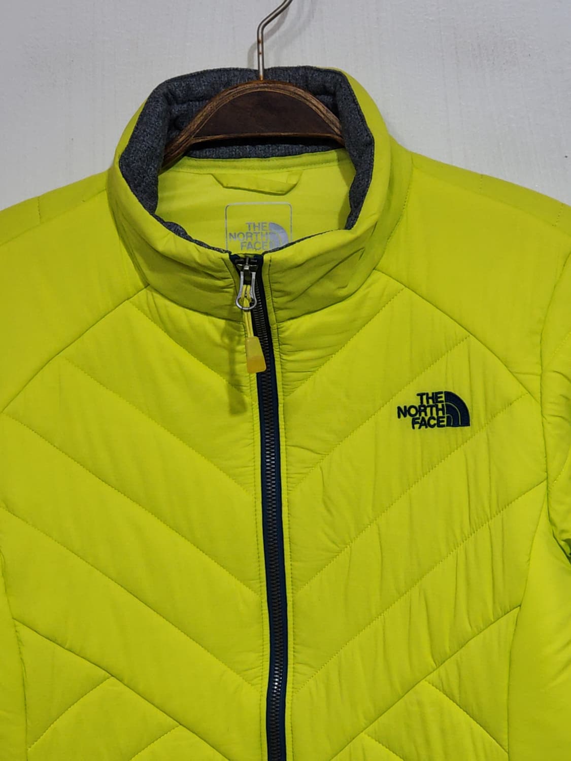 (30) 노스페이스 경량 패딩점퍼 형광색 VX 아웃도어 자켓  상품이미지2