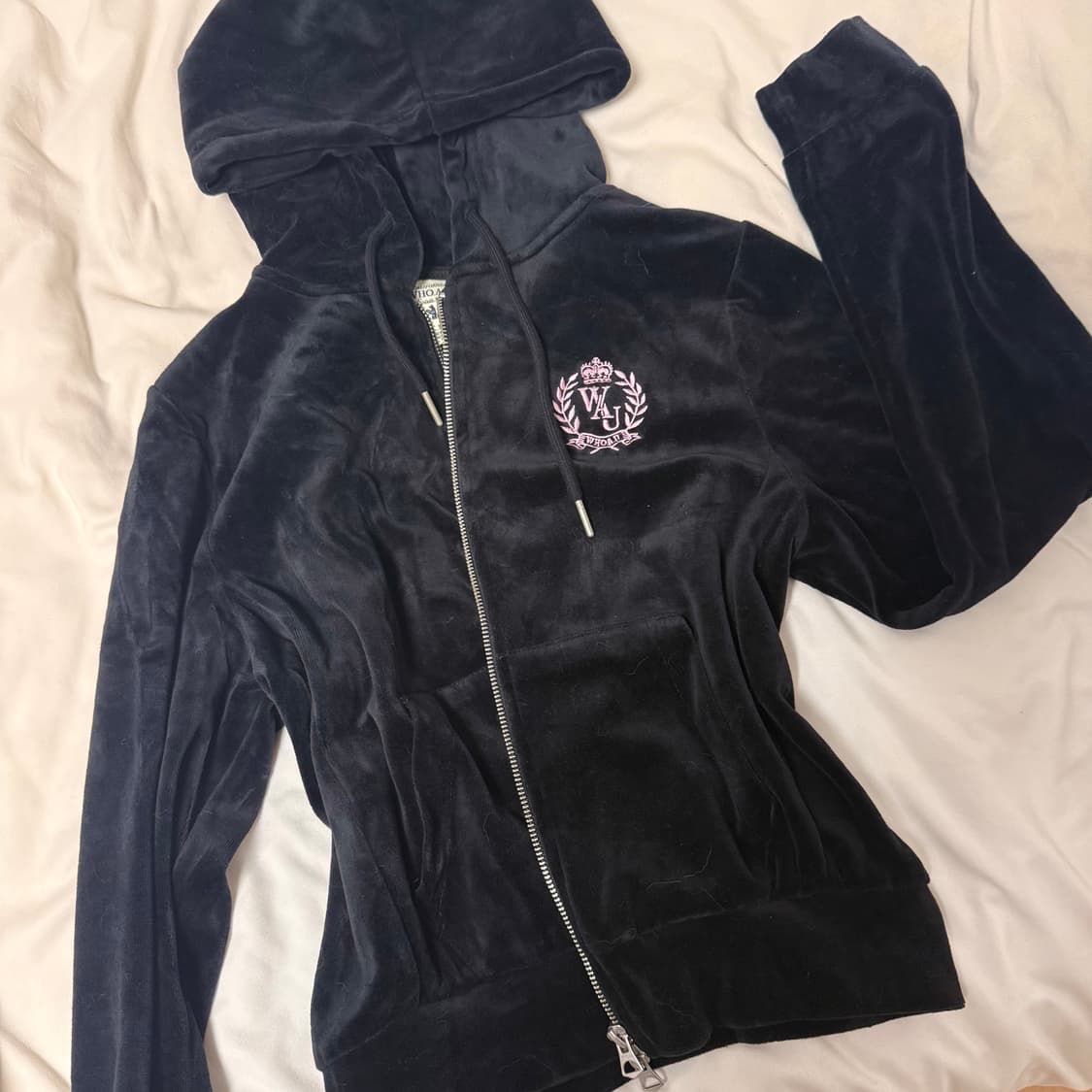 후아유 블랙 벨벳 크롭 후드 집업 초희귀 대다장 딸기우유 갸루 상품이미지3