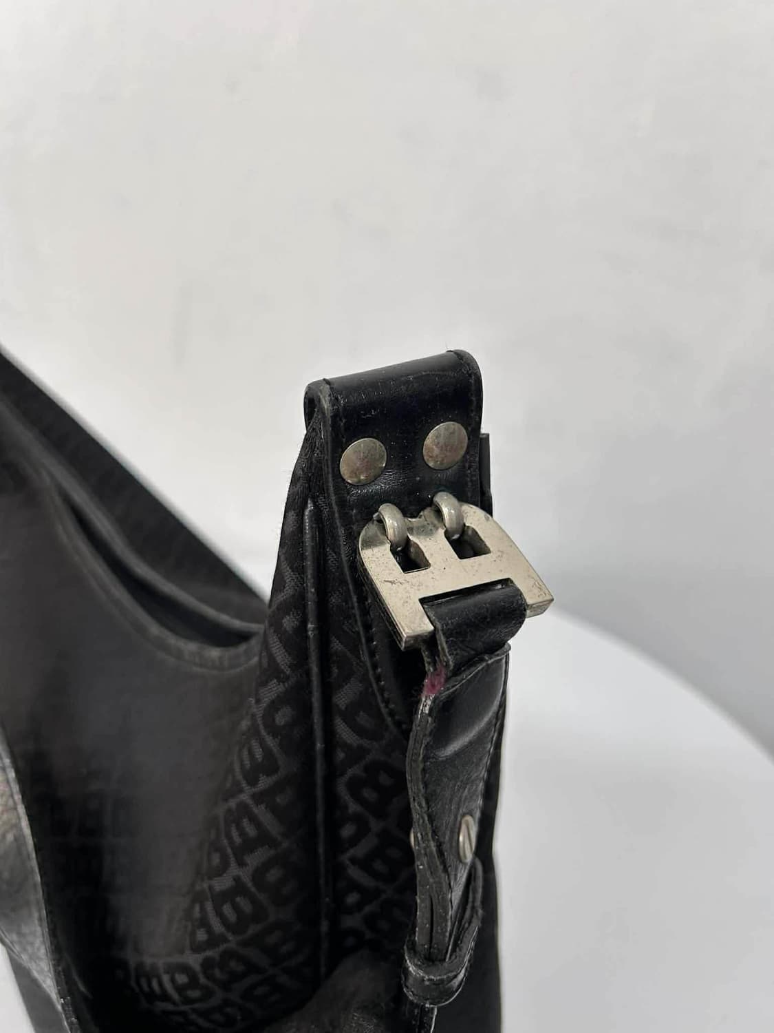 발렌시아가 BB모노그램 아카이브 숄더 토트백 상품이미지7