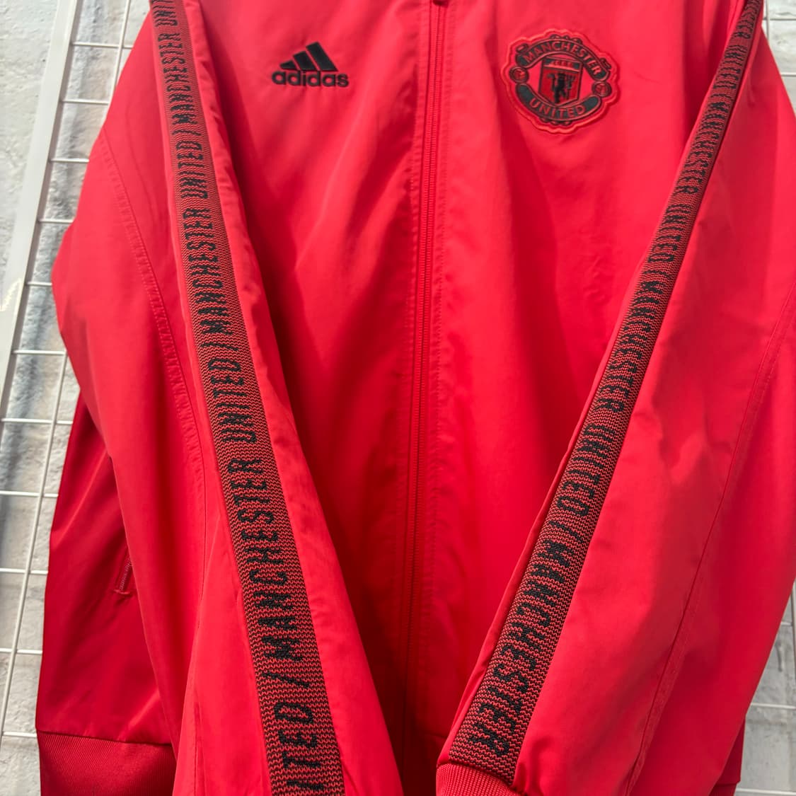 아디다스 19-20 맨체스터 유나이티드 앤섬 자켓 XL 상품이미지6