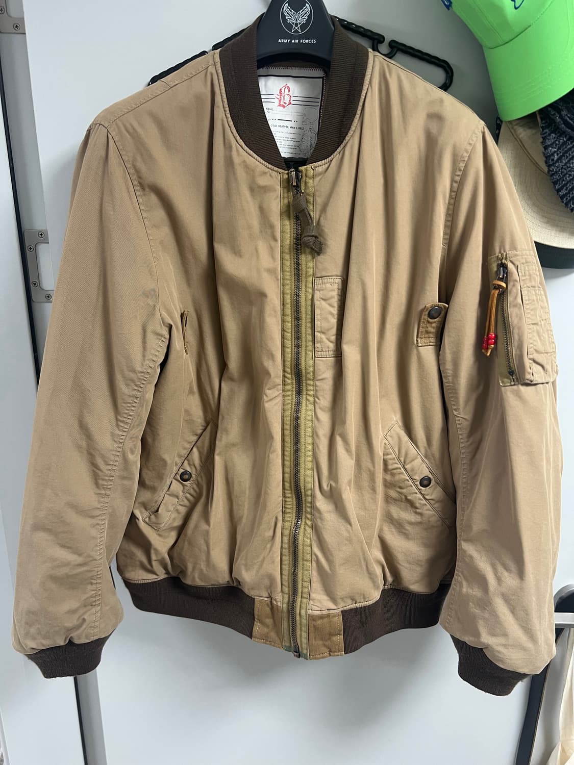 블랙아웃 ma-1 L사이즈 팝니다 상품이미지1