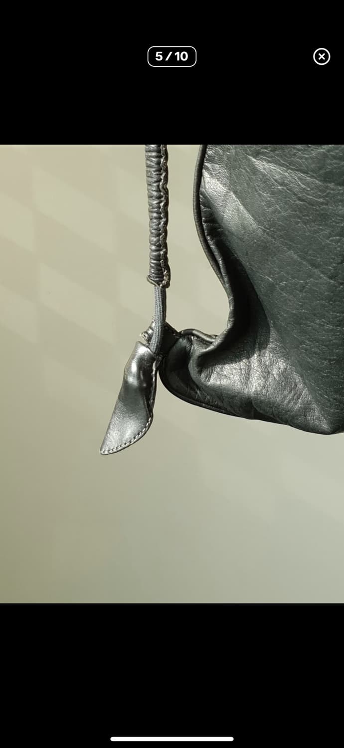 ISSEY MIYAKE leather sac 상품이미지4