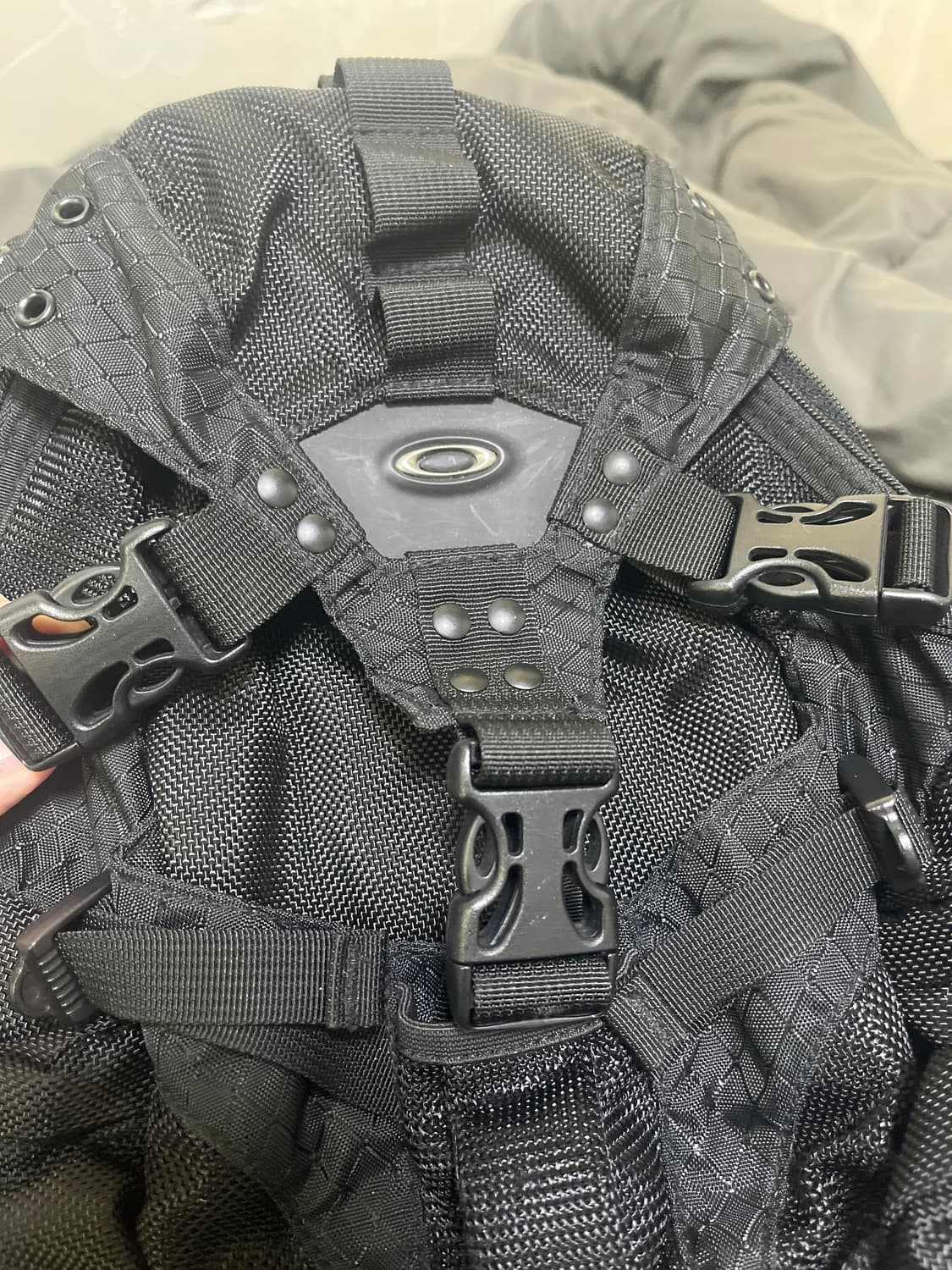 오클리 미니 백팩 상품이미지2