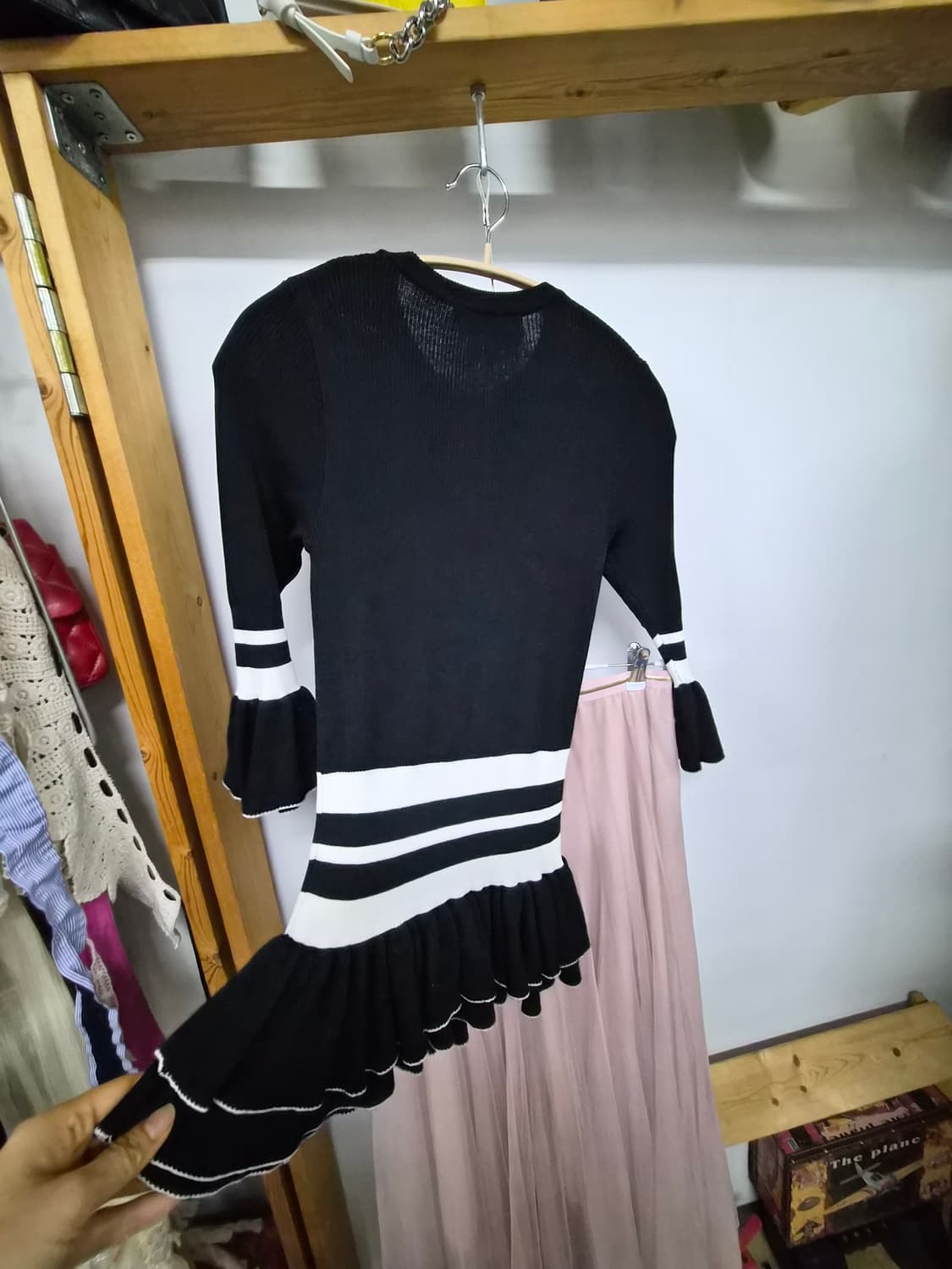 샤틴 프릴 니트 상품이미지7