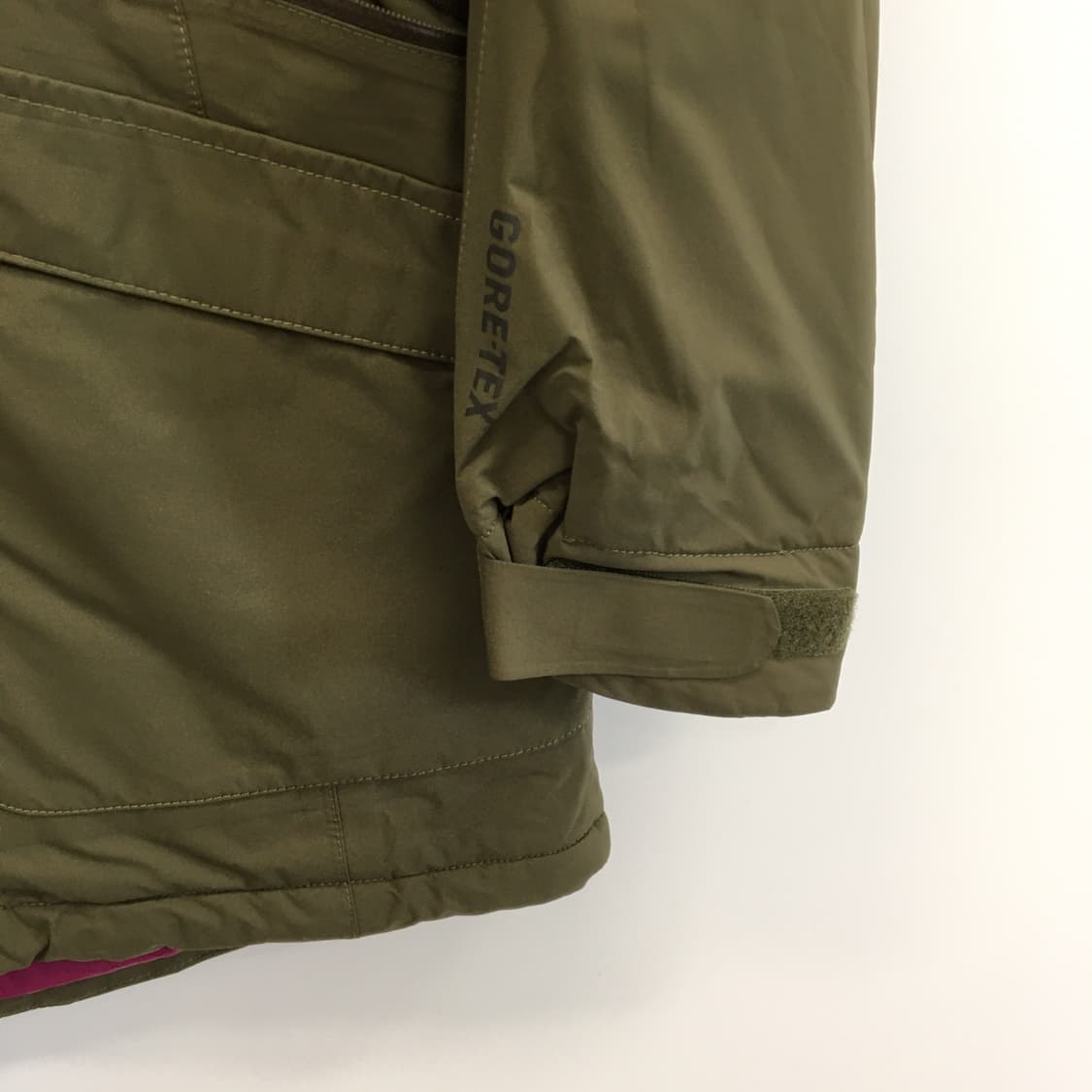 마무트 고어텍스 바람막이점퍼 마그넷자석단추 여성 M 상품이미지4