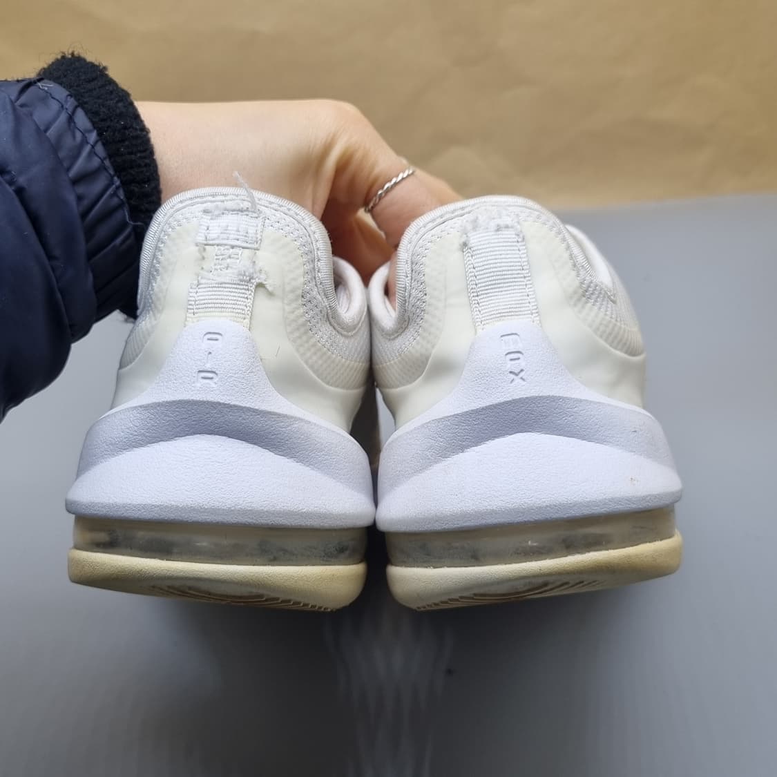 나이키 에어맥스 엑시스 여성운동화235 상품이미지4