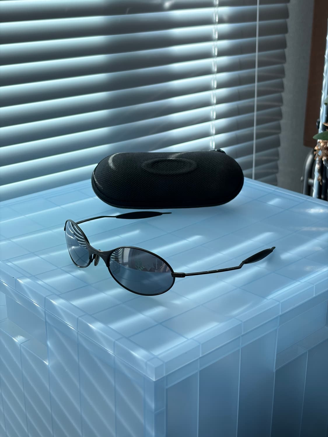 Oakley E wire 1.0 오클리 이와이어 상품이미지1