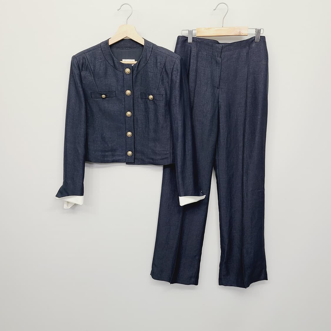 [23SS/정품] 한섬 마인 골드버튼 크롭 셋업 (자켓+팬츠) 55 상품이미지2